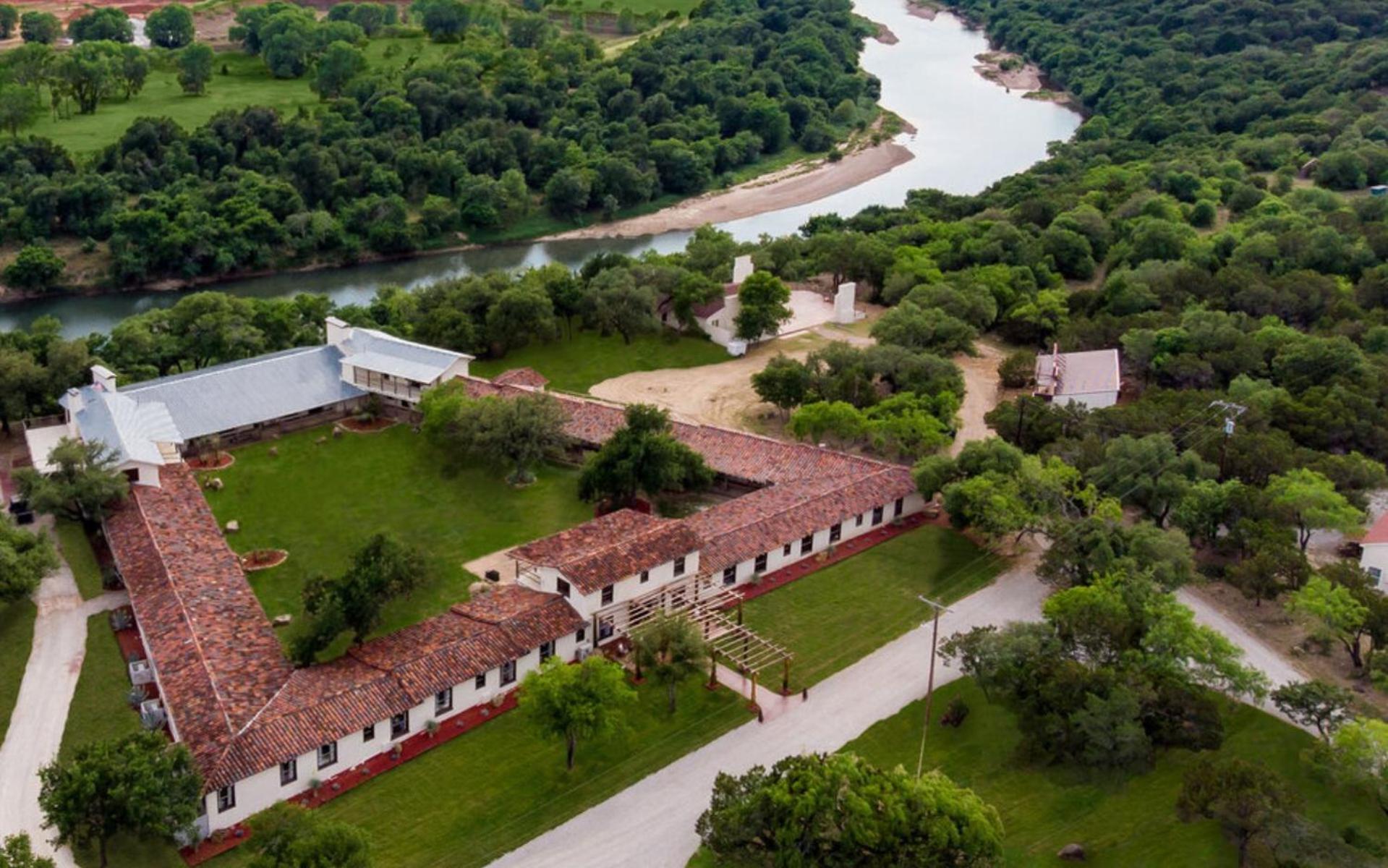 Rest Yourself River Ranch Mineral Wells المظهر الخارجي الصورة